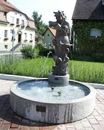 brunnen.jpg (22K)